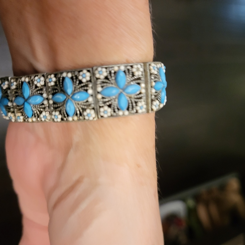 Turquoise bracelet - Picture 2 of 2